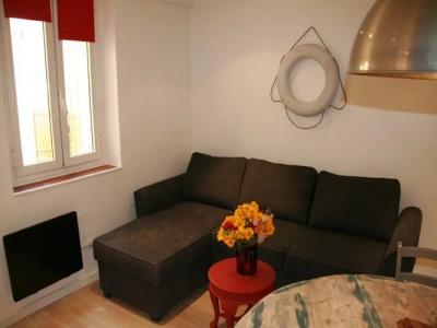 For rent Antibes VIEIL ANTIBES 2 rooms 40 m2 Alpes Maritimes (06600) photo 1