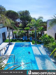 For sale A DEUX PAS DE LA MER 6 rooms 301 m2 Herault (34300) photo 1