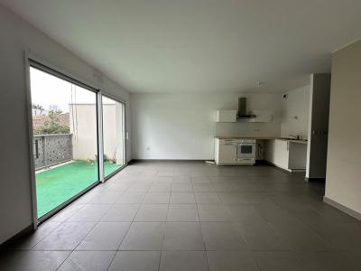 For sale Saint-jean-de-vedas 3 rooms 68 m2 Herault (34430) photo 1