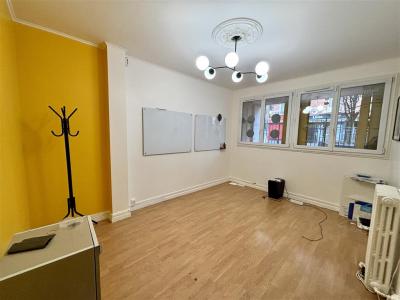 For rent Paris-19eme-arrondissement 54 m2 Paris (75019) photo 0