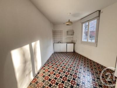 For sale Montpellier 3 rooms 70 m2 Herault (34000) photo 2