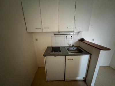 For sale Reims 2 rooms 32 m2 Marne (51100) photo 1