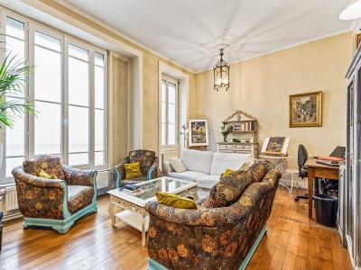 For sale Lyon-6eme-arrondissement 2 rooms 64 m2 Rhone (69006) photo 2