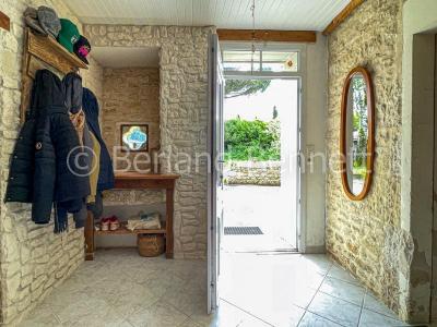 For sale Sauze-vaussais 6 rooms 150 m2 Deux sevres (79190) photo 1