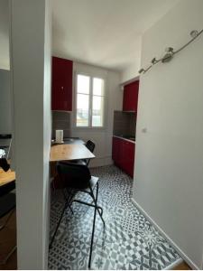 For rent Issy-les-moulineaux 1 room 22 m2 Hauts de Seine (92130) photo 1