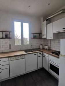 For rent Vanves 2 rooms 43 m2 Hauts de Seine (92170) photo 2