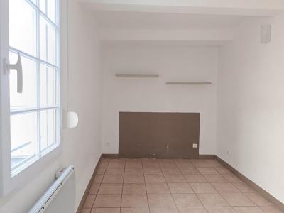 For rent Narbonne 2 rooms 38 m2 Aude (11100) photo 3