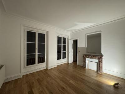 Annonce Location 3 pices Appartement Paris-3eme-arrondissement 75