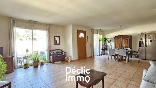 For sale Meze 4 rooms 96 m2 Herault (34140) photo 3