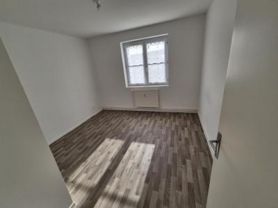 Louer Appartement 86 m2 Rocroi