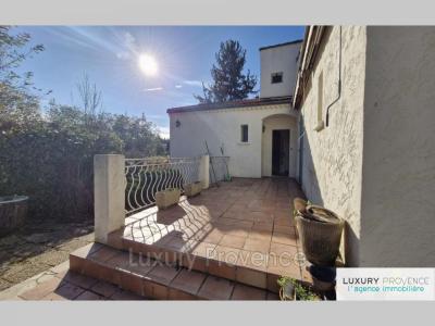 For sale Greasque 4 rooms 110 m2 Bouches du Rhone (13850) photo 2