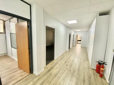 Louer Bureau 113 m2 Courbevoie