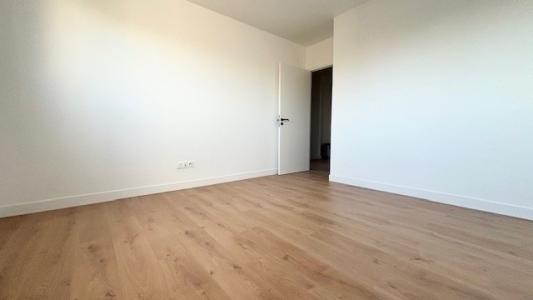 For sale Reims 6 rooms 134 m2 Marne (51100) photo 4