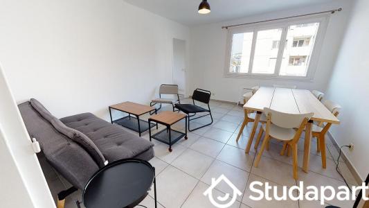 Louer Appartement Lyon-7eme-arrondissement 588 euros