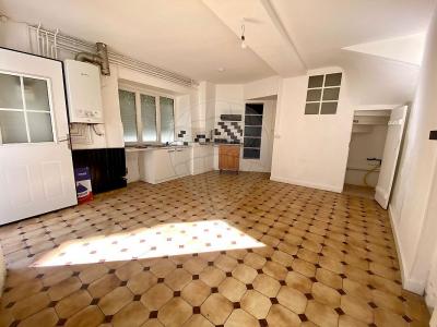 For sale Etampes 3 rooms 47 m2 Essonne (91150) photo 2