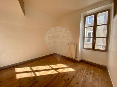 For sale Etampes 3 rooms 47 m2 Essonne (91150) photo 4