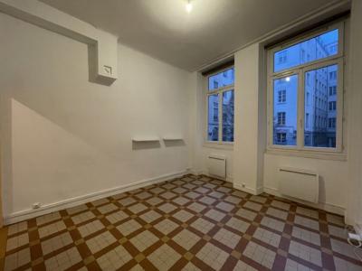 For rent Lyon-1er-arrondissement 1 room 25 m2 Rhone (69001) photo 1