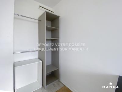 Louer Appartement 10 m2 Evry