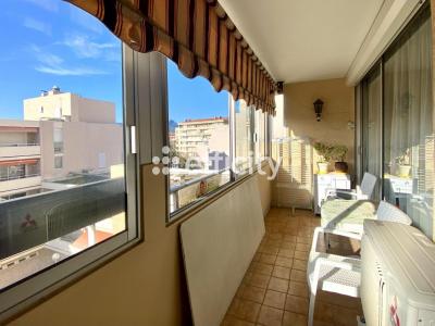 For sale Toulon 4 rooms 94 m2 Var (83000) photo 3