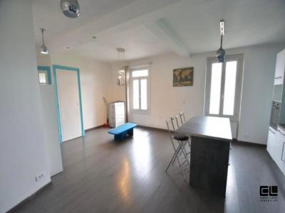 For rent Lyon-8eme-arrondissement 2 rooms 66 m2 Rhone (69008) photo 2