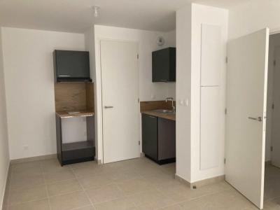 Louer Appartement 44 m2 Vias