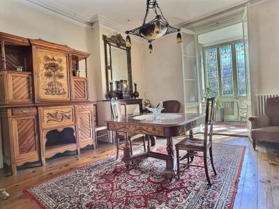 For sale Bordeaux 9 rooms 230 m2 Gironde (33000) photo 2