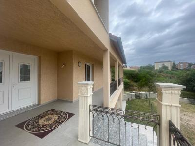 Annonce Vente 8 pices Maison Montcenis 71