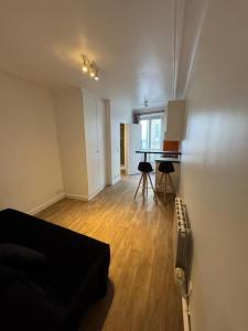 Annonce Location Appartement Paris-18eme-arrondissement 75