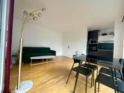 For rent Paris-20eme-arrondissement 2 rooms 45 m2 Paris (75020) photo 1