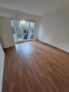 For sale Noisy-le-grand 1 room 30 m2 Seine saint denis (93160) photo 0