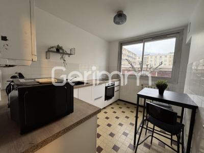 Louer Appartement 84 m2 Eybens