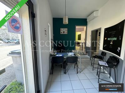 For sale Villeneuve-les-avignon 70 m2 Gard (30400) photo 2