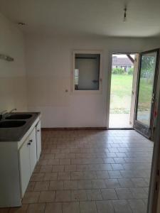 For rent Paulnay 4 rooms 83 m2 Indre (36290) photo 1