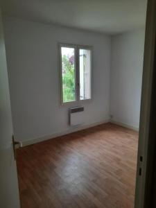 For rent Paulnay 4 rooms 83 m2 Indre (36290) photo 2