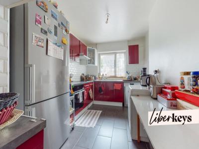 For sale Issy-les-moulineaux 4 rooms 88 m2 Hauts de Seine (92130) photo 3