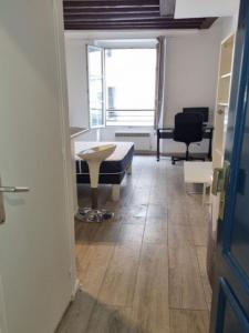 Louer Appartement 23 m2 Paris-8eme-arrondissement