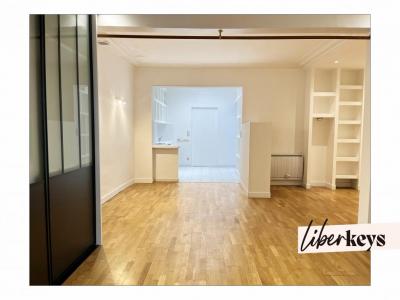 Acheter Immeuble 466 m2 Courbevoie