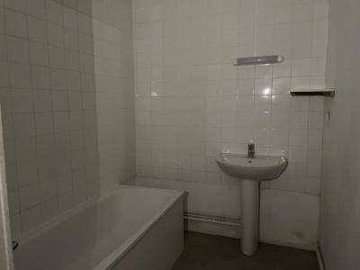 For rent Charleville-mezieres 1 room 42 m2 Ardennes (08000) photo 3