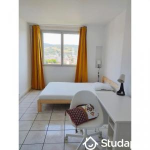 Louer Appartement Saint-etienne 370 euros