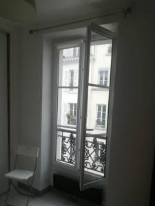 For rent Paris-10eme-arrondissement 1 room 27 m2 Paris (75010) photo 0