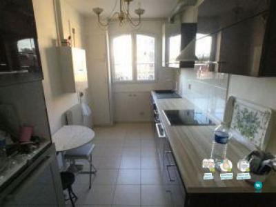 Louer Appartement Paris-12eme-arrondissement 3210 euros