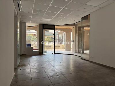 For rent Lons-le-saunier 1 room 50 m2 Jura (39000) photo 2