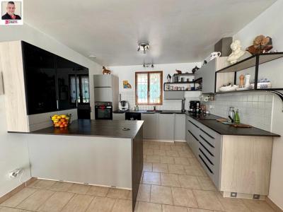 For sale Vidauban 4 rooms 87 m2 Var (83550) photo 4