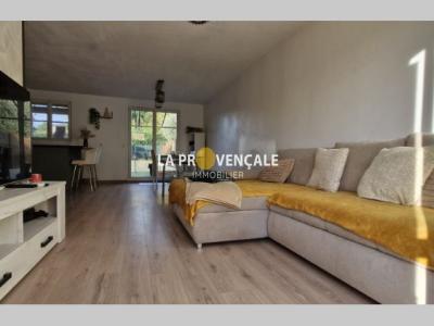 For sale Rousset 4 rooms 80 m2 Bouches du Rhone (13790) photo 2