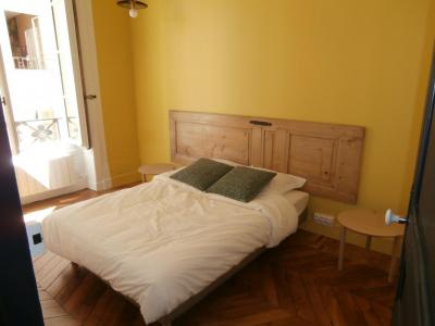 For rent Lyon-1er-arrondissement 2 rooms 48 m2 Rhone (69001) photo 2