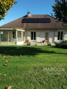 For sale Aubusson 139 m2 Creuse (23200) photo 1