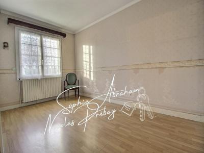 For sale Angerville 5 rooms 134 m2 Essonne (91670) photo 4