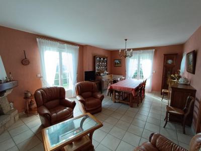 For sale Chateauneuf-du-faou 7 rooms 123 m2 Finistere (29520) photo 3