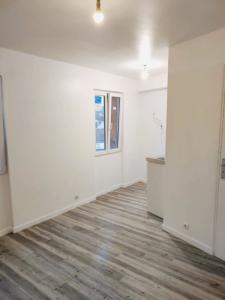 For rent Pommeuse 1 room 20 m2 Seine et marne (77515) photo 1