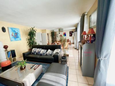 For sale Six-fours-les-plages 6 rooms 147 m2 Var (83140) photo 1